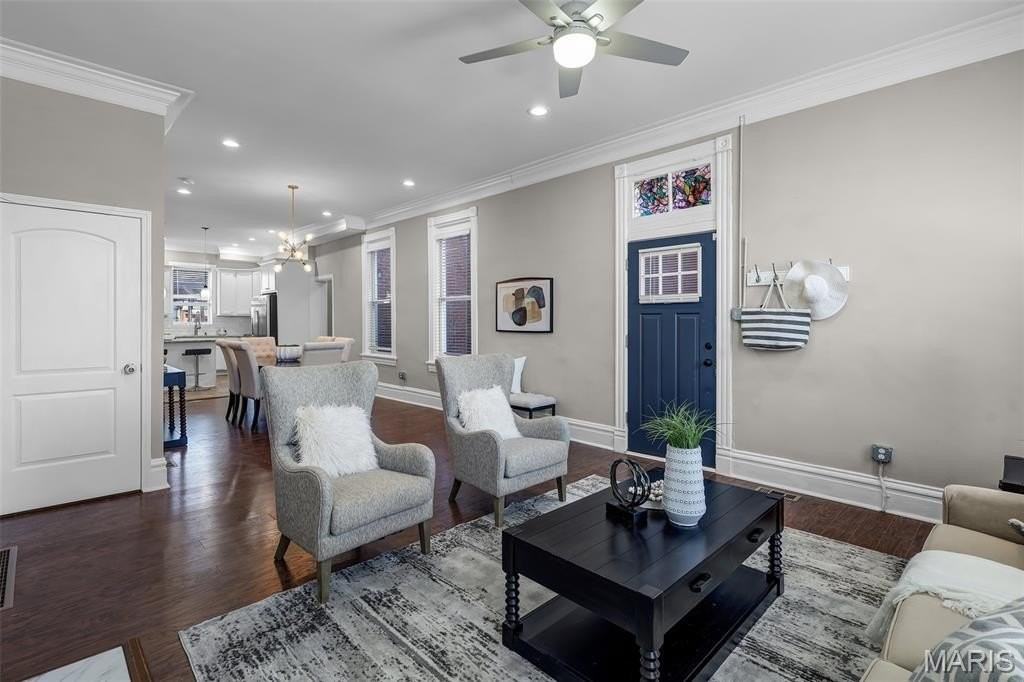 3310 Michigan Ave - Photo 2 of 20