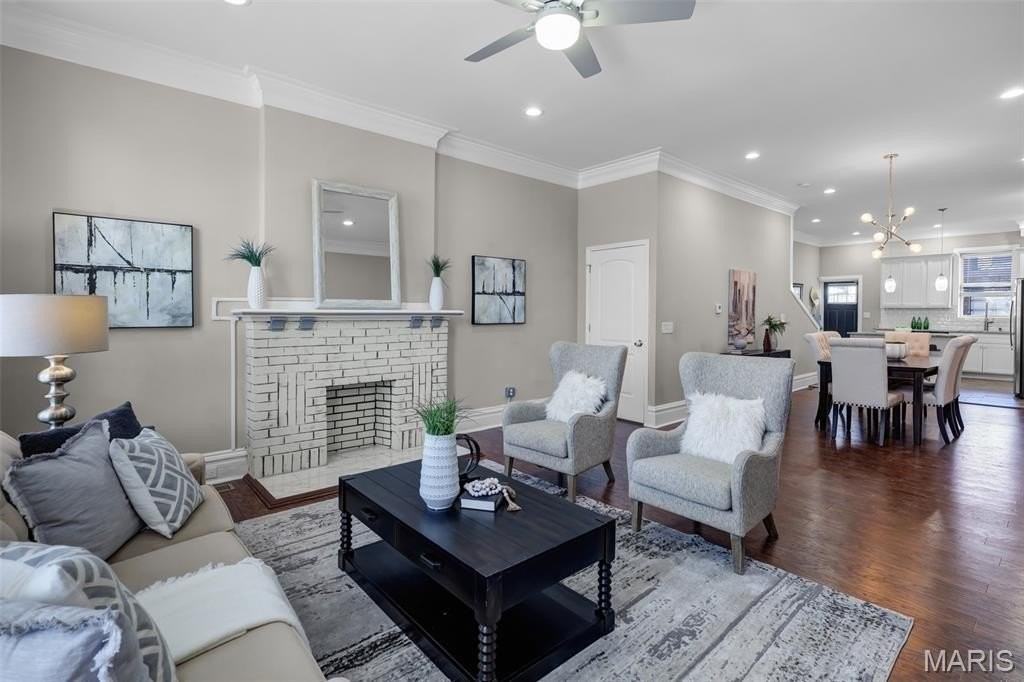 3310 Michigan Ave - Photo 3 of 20