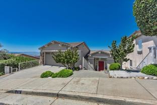 8215 Skyline Cir - Photo 1 of 1
