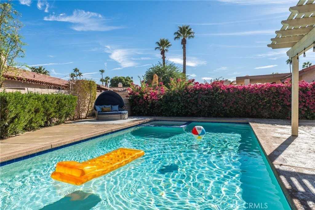 48330 Mamie Way - Photo 4 of 46