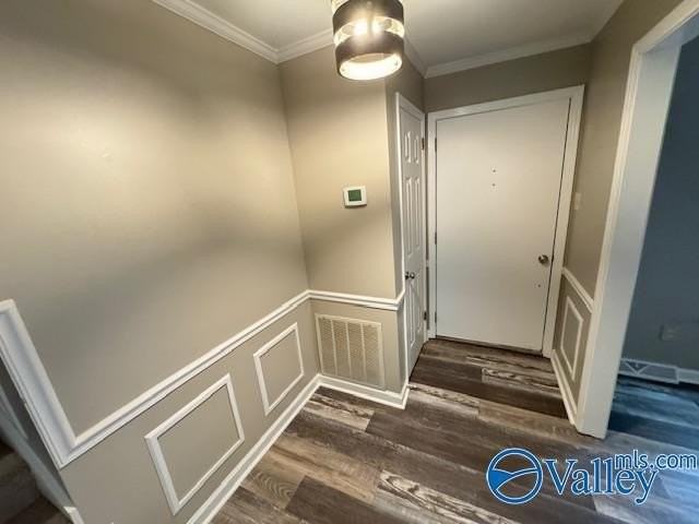 13003 Camelot Dr Se - Photo 4 of 41