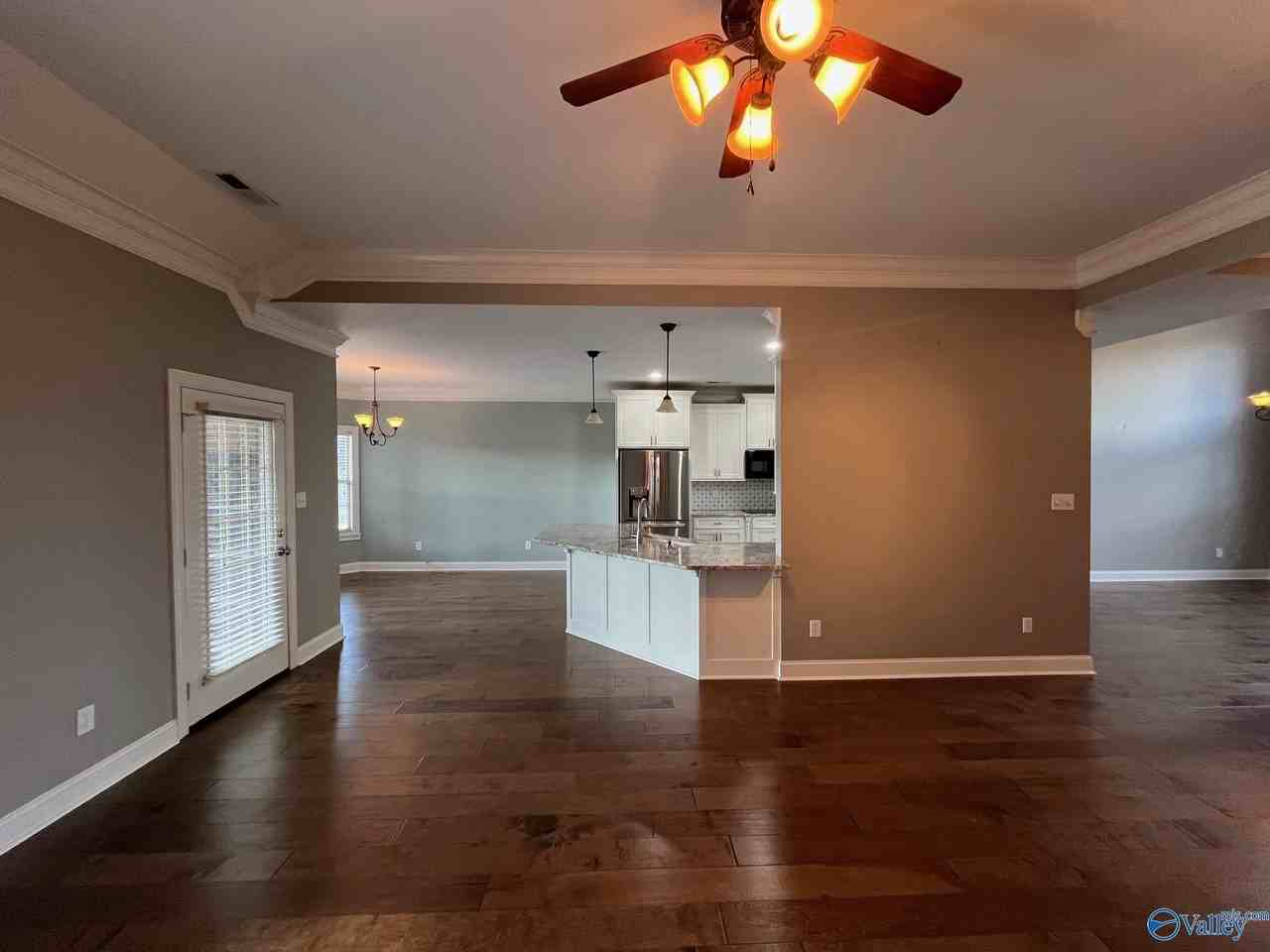 1907 Weatherly Cir Sw - Photo 3 of 36