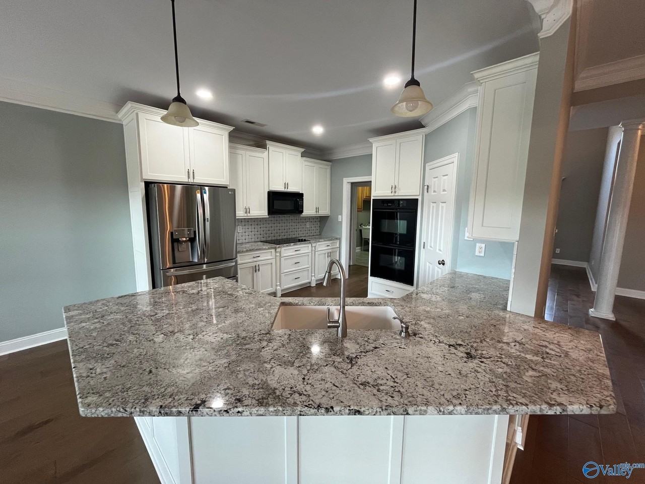 1907 Weatherly Cir Sw - Photo 6 of 36