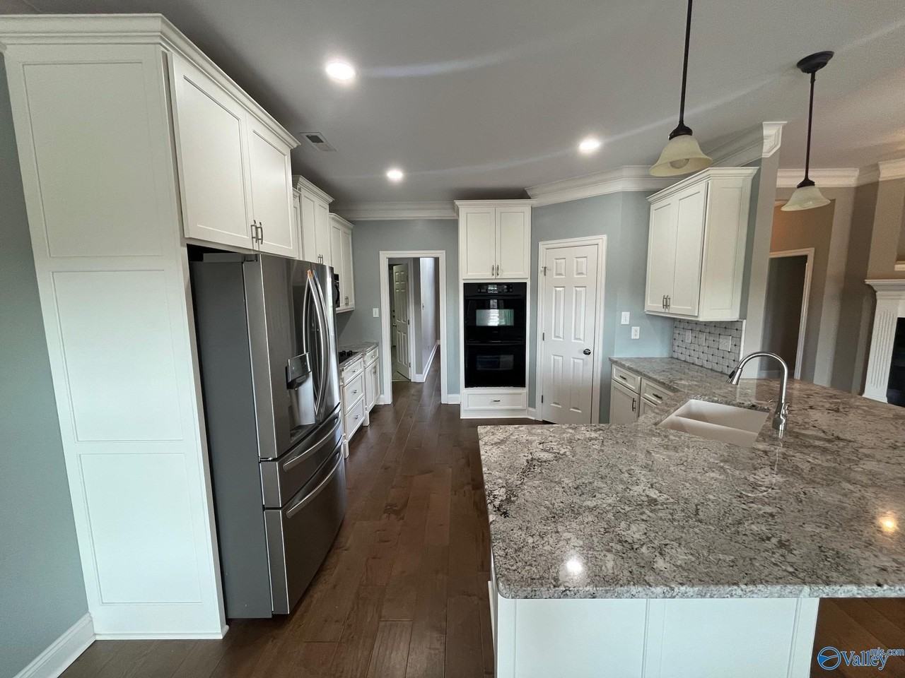 1907 Weatherly Cir Sw - Photo 7 of 36