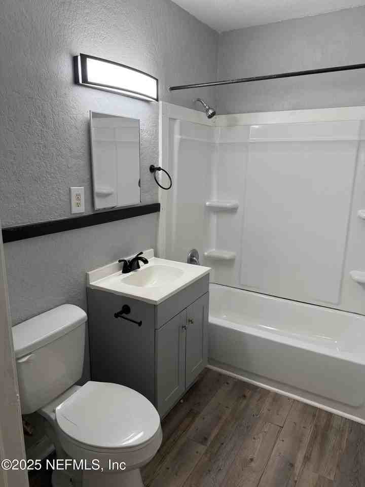 1925 Jones Street - Photo 6 of 6