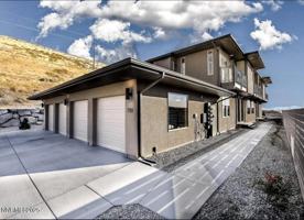 featured image of 730 Bluffs Court