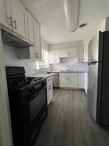 7326 Cameo Street - Photo 2 of 6