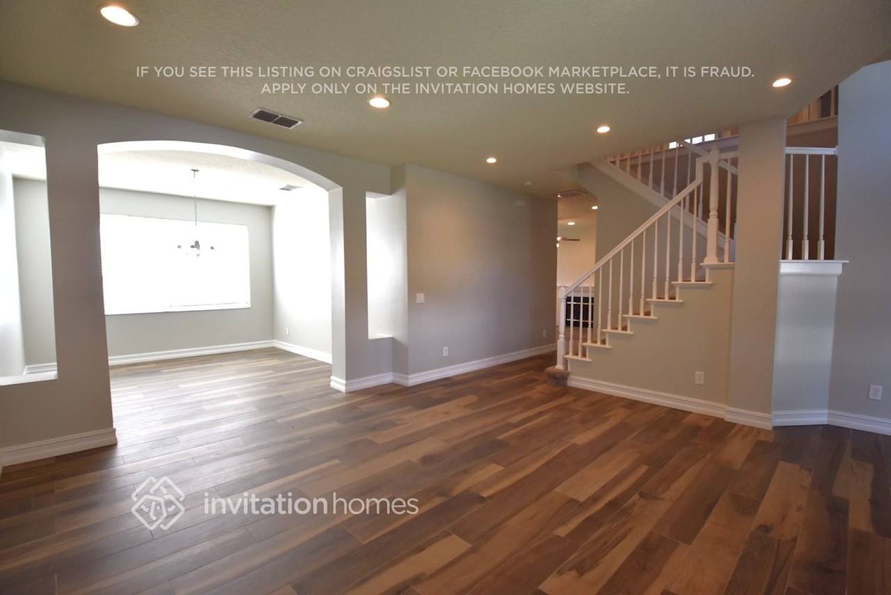 4055 Evander Dr - Photo 2 of 11