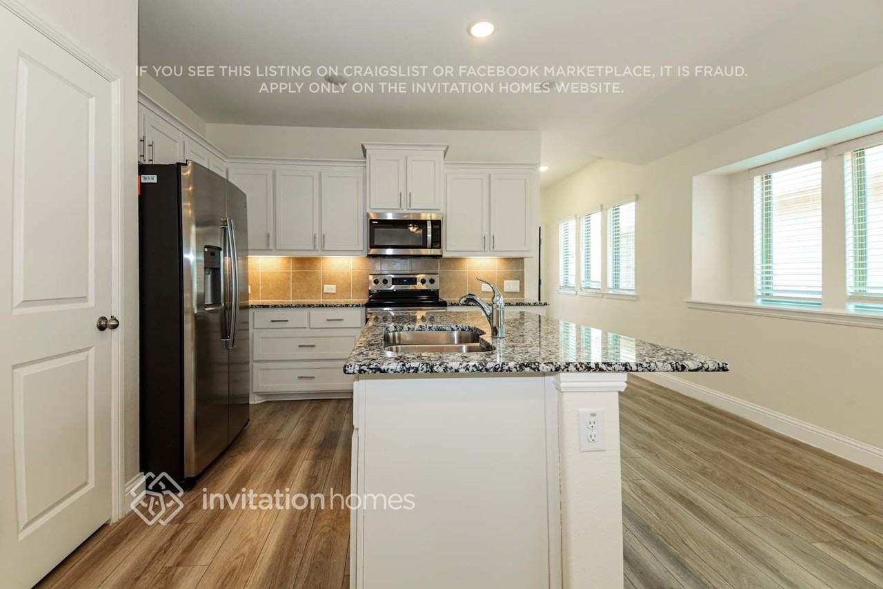 620 Coleman St - Photo 7 of 17