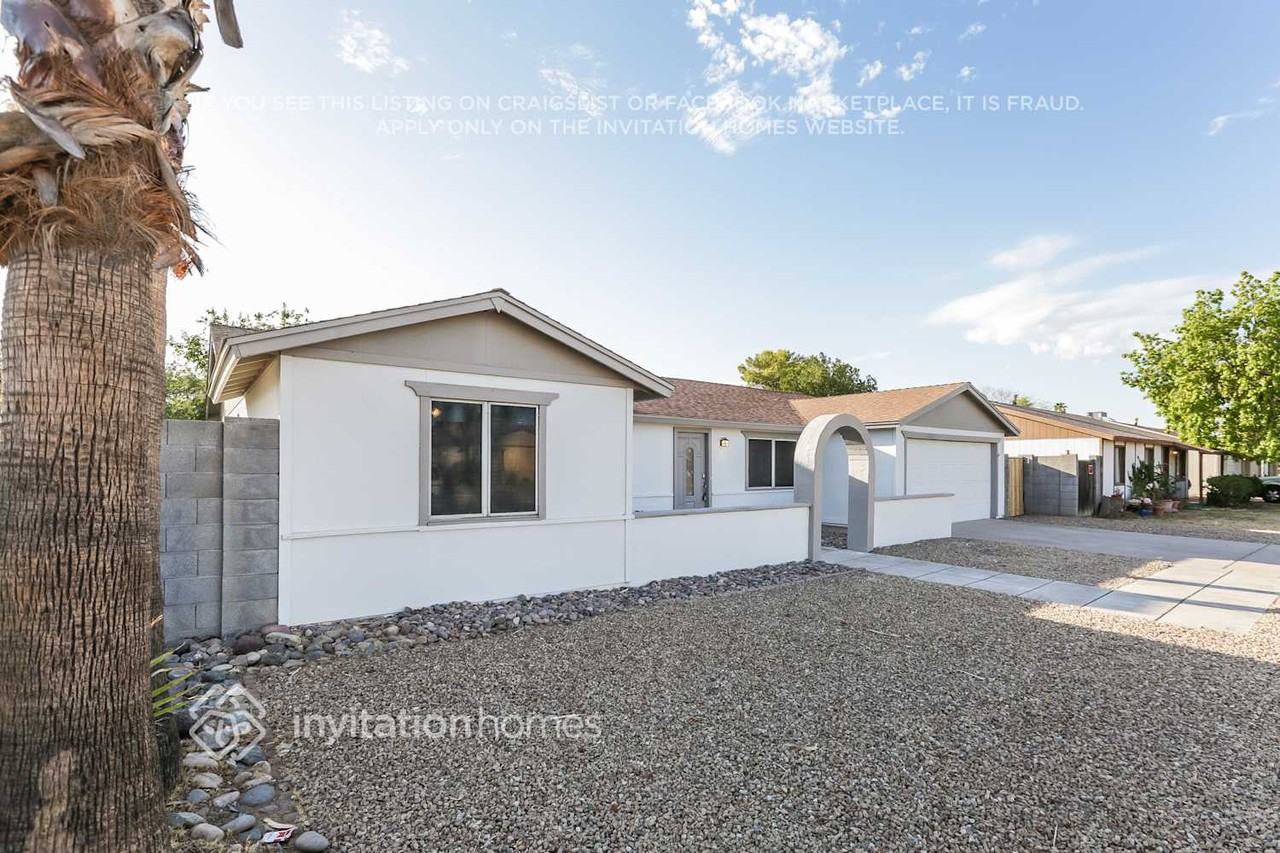 13027 N 37th Pl - Photo 2 of 20