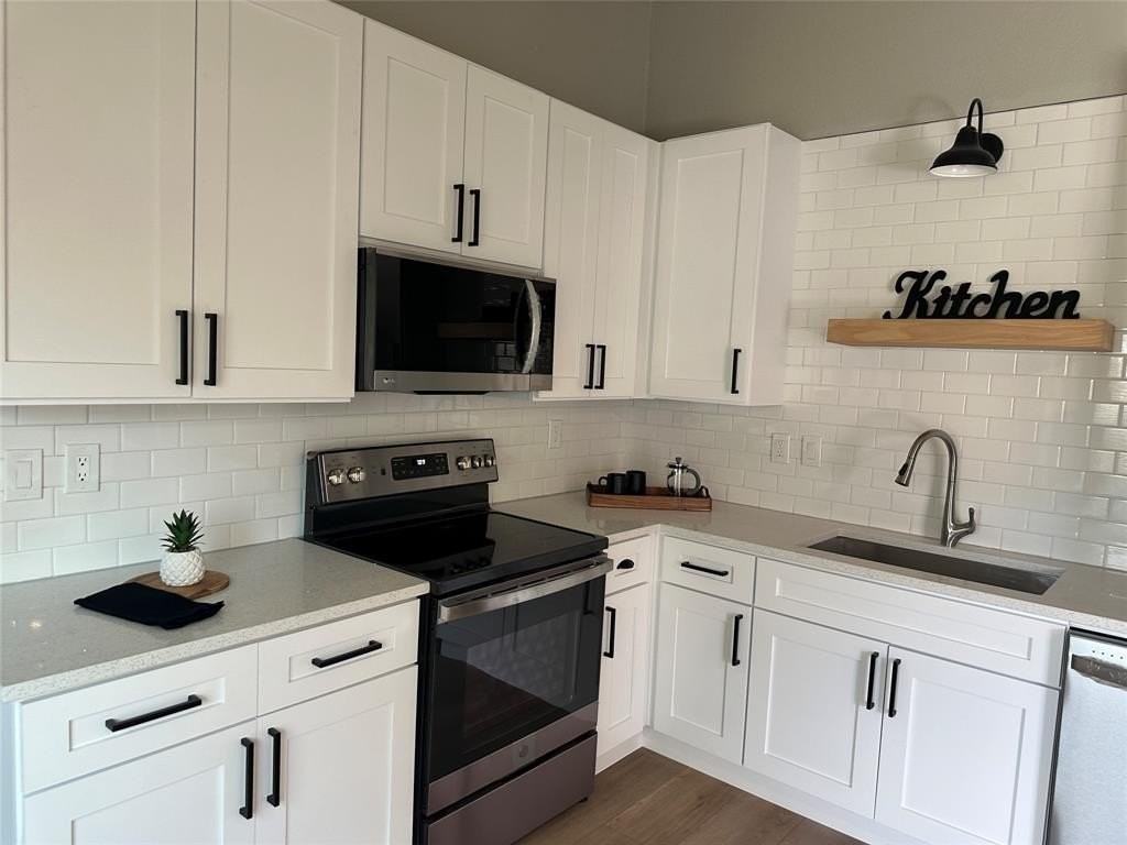 4428 San Fernando Lane - Photo 2 of 9