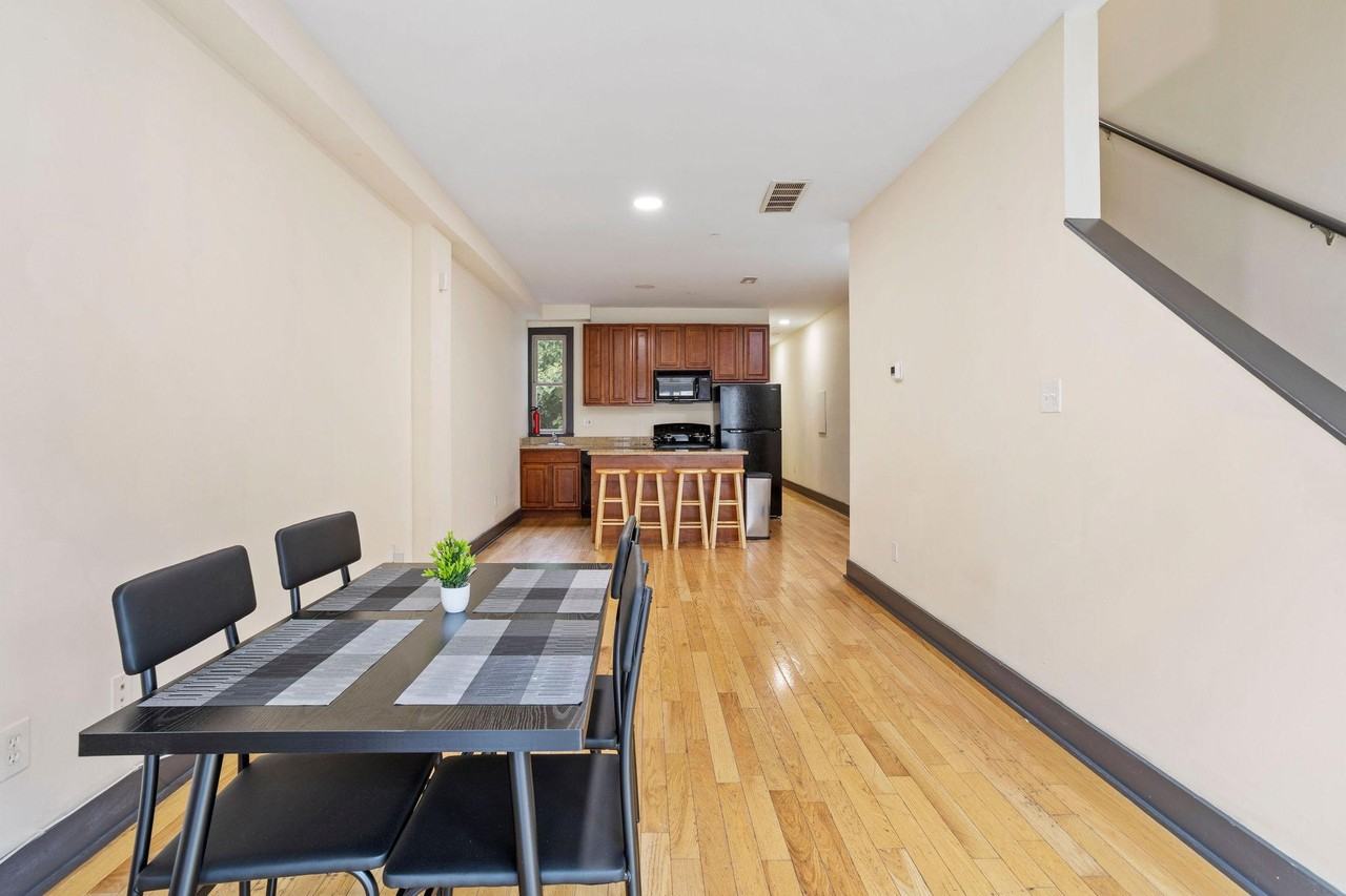 N Bouvier St - Photo 4 of 13