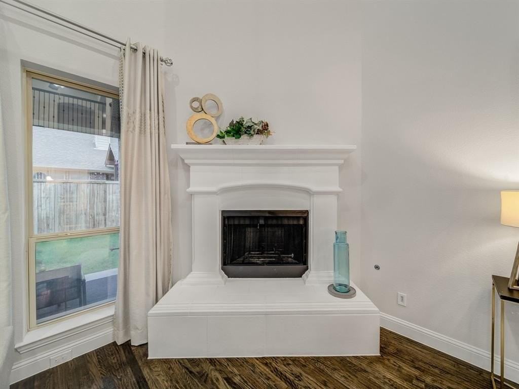 413 Winehart St - Photo 6 of 40