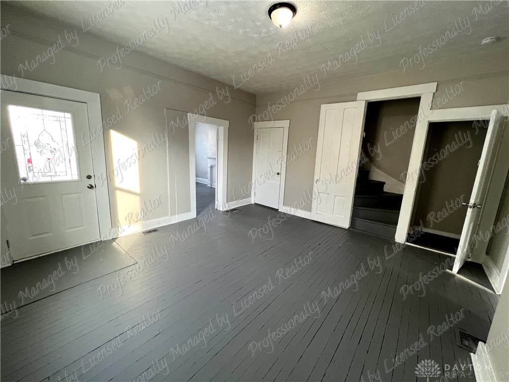 536 Homeview Ave - Photo 3 of 21