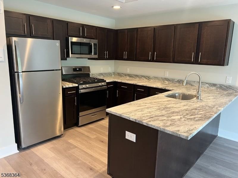 692 Us Highway 206 - Photo 4 of 8