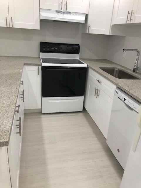 261 Newport P - Photo 7 of 27