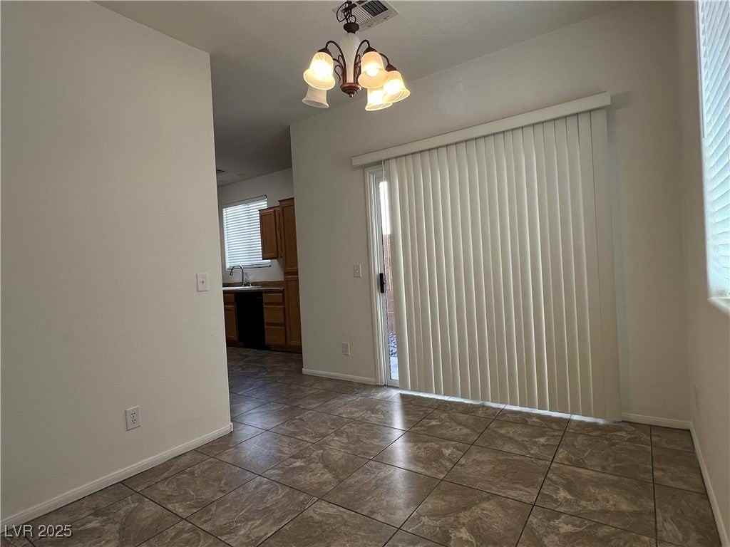 7714 Hampton Willows Ln - Photo 7 of 21