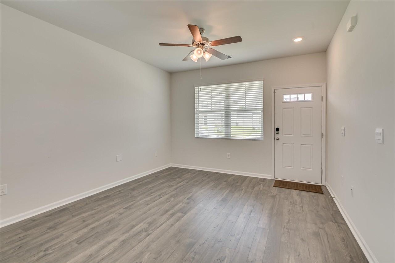 842 Feldspar Mnr - Photo 4 of 27