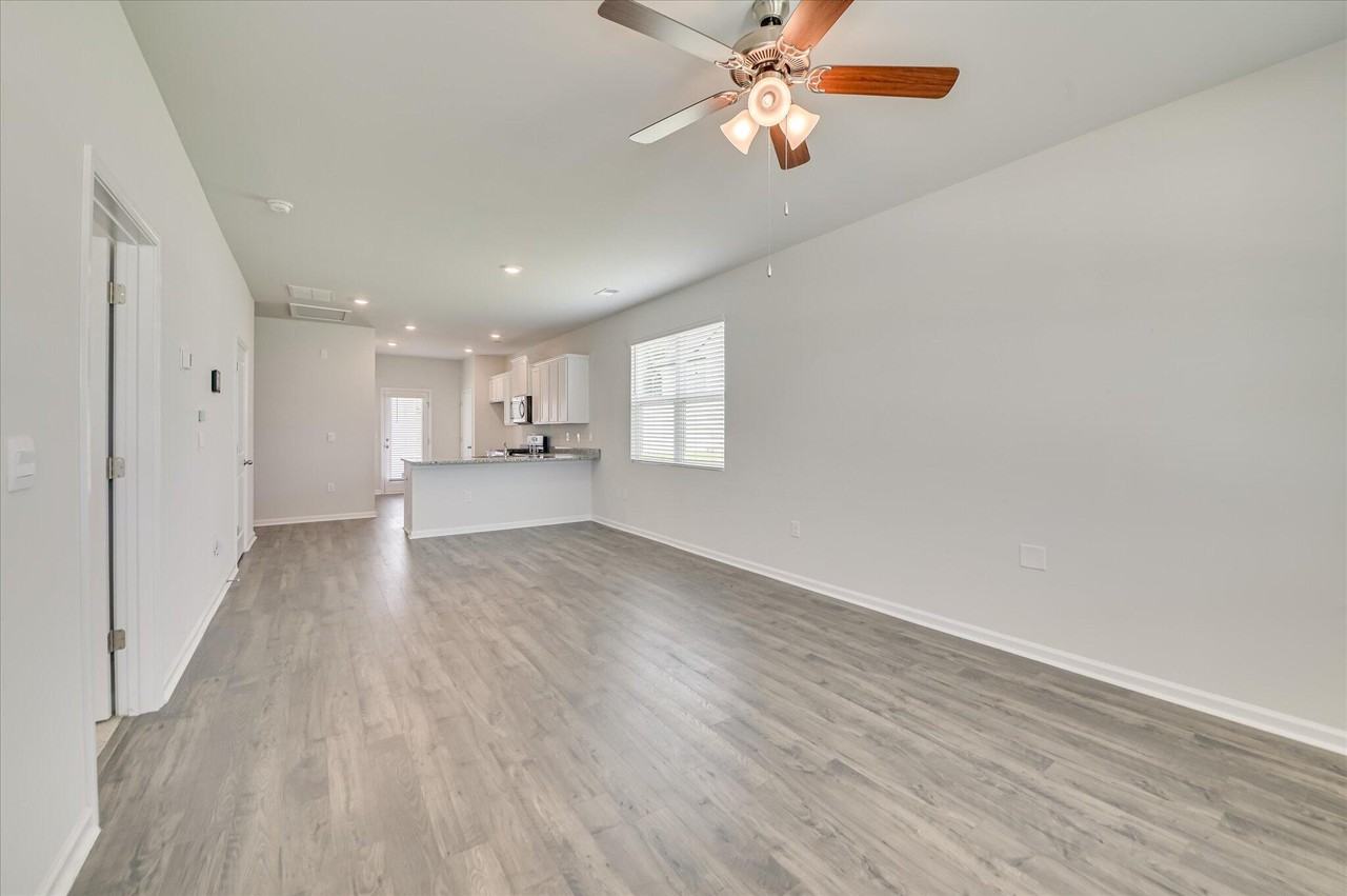 842 Feldspar Mnr - Photo 5 of 27