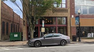 201 E Washington St #B - Photo 1 of 1