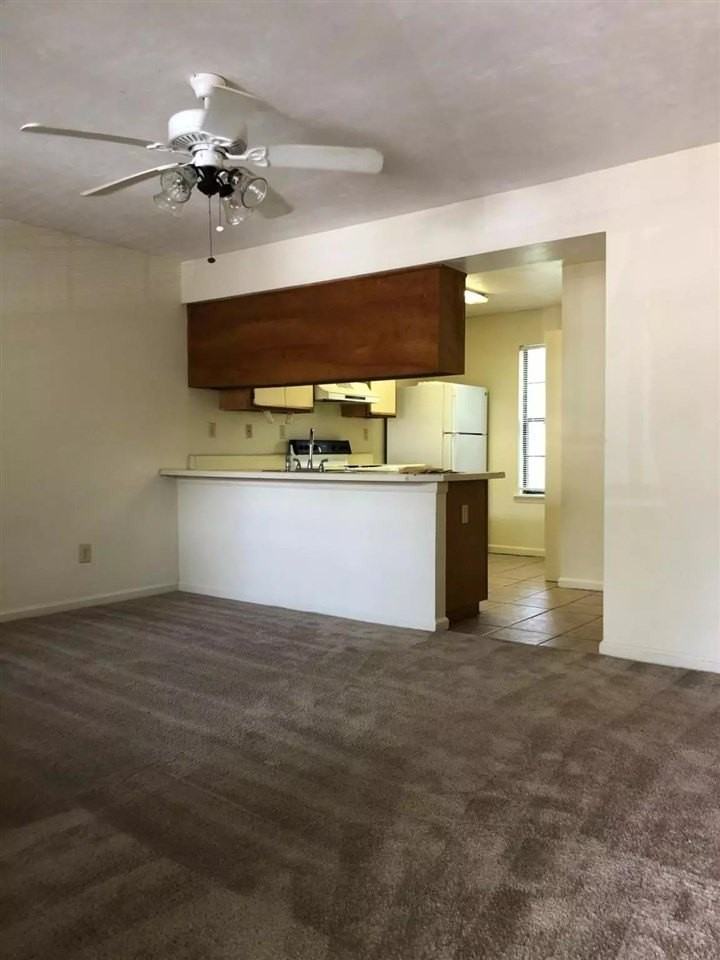 911 Richmond St #EF - Photo 6 of 22