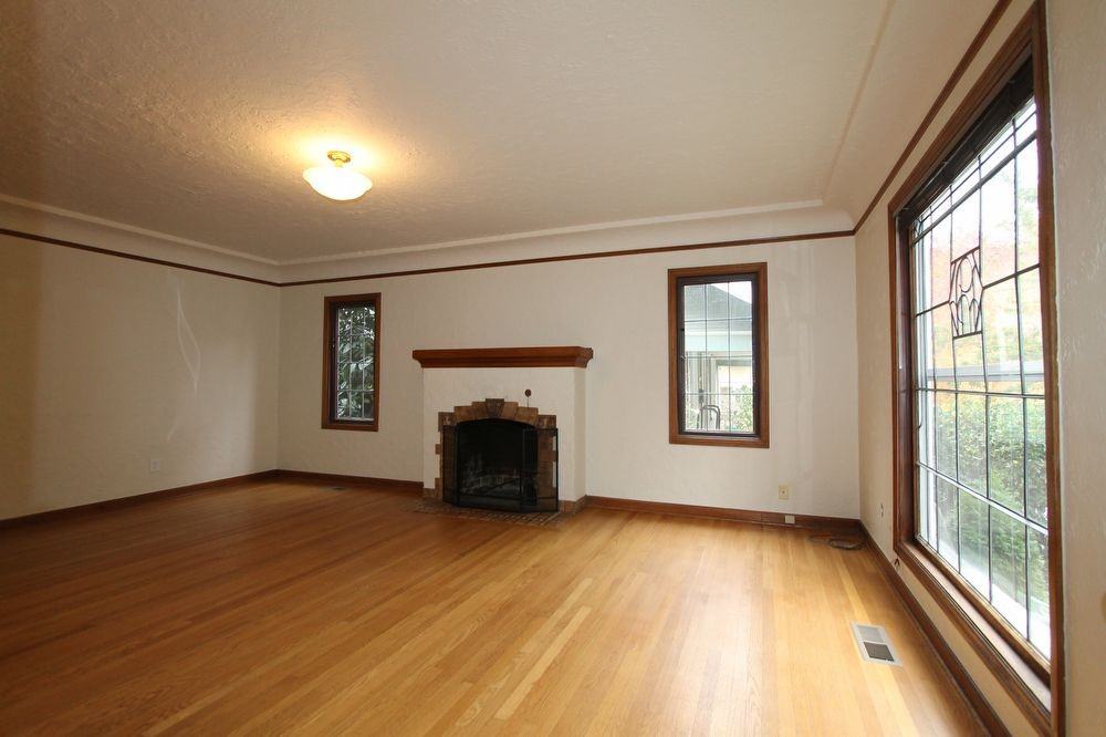 3404 NE 30th Ave - Photo 2 of 17