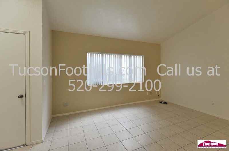 2510 Forgeus Ave - Photo 3 of 17