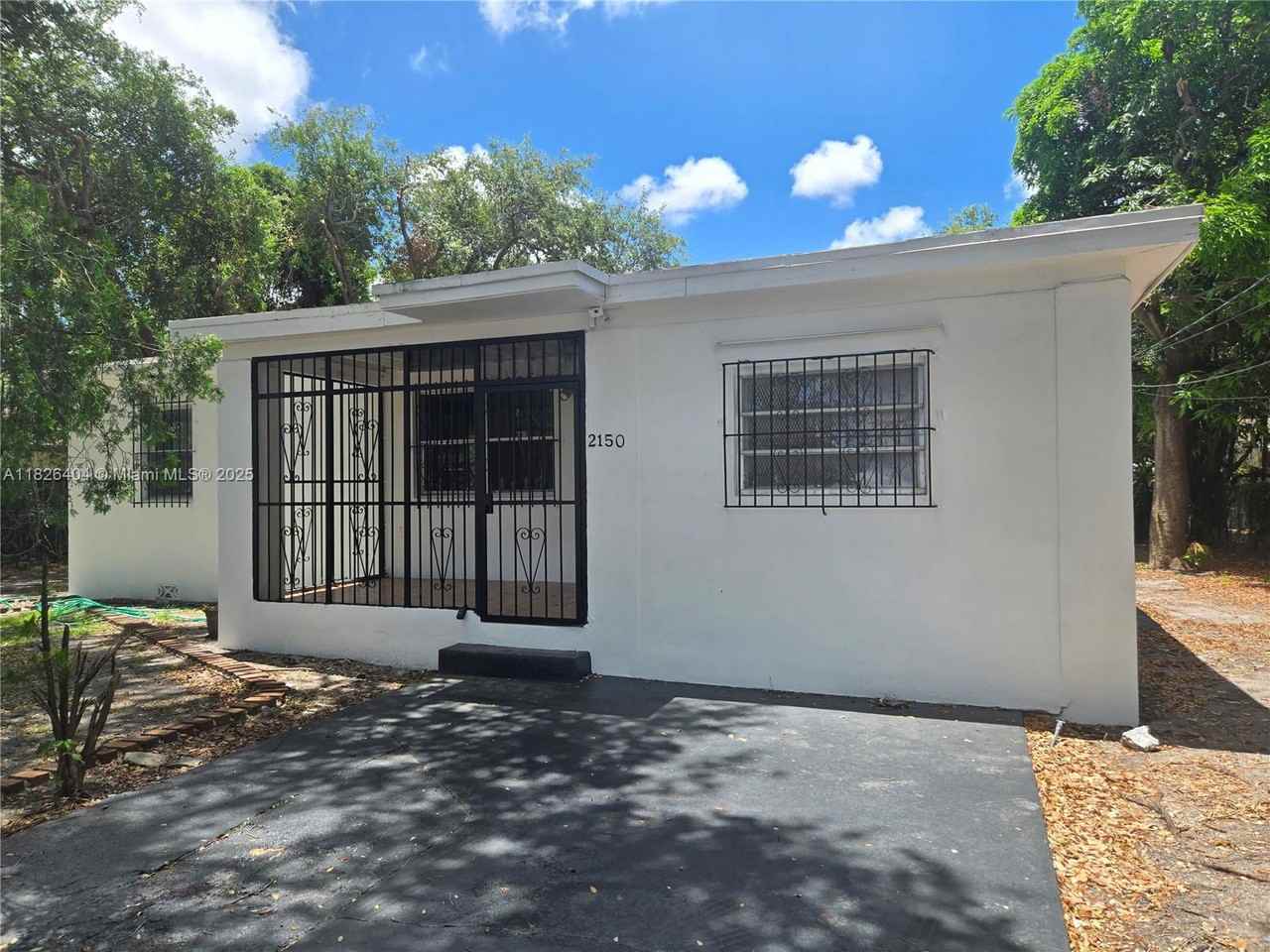 2150 Nw 93rd St - Photo 2 of 8