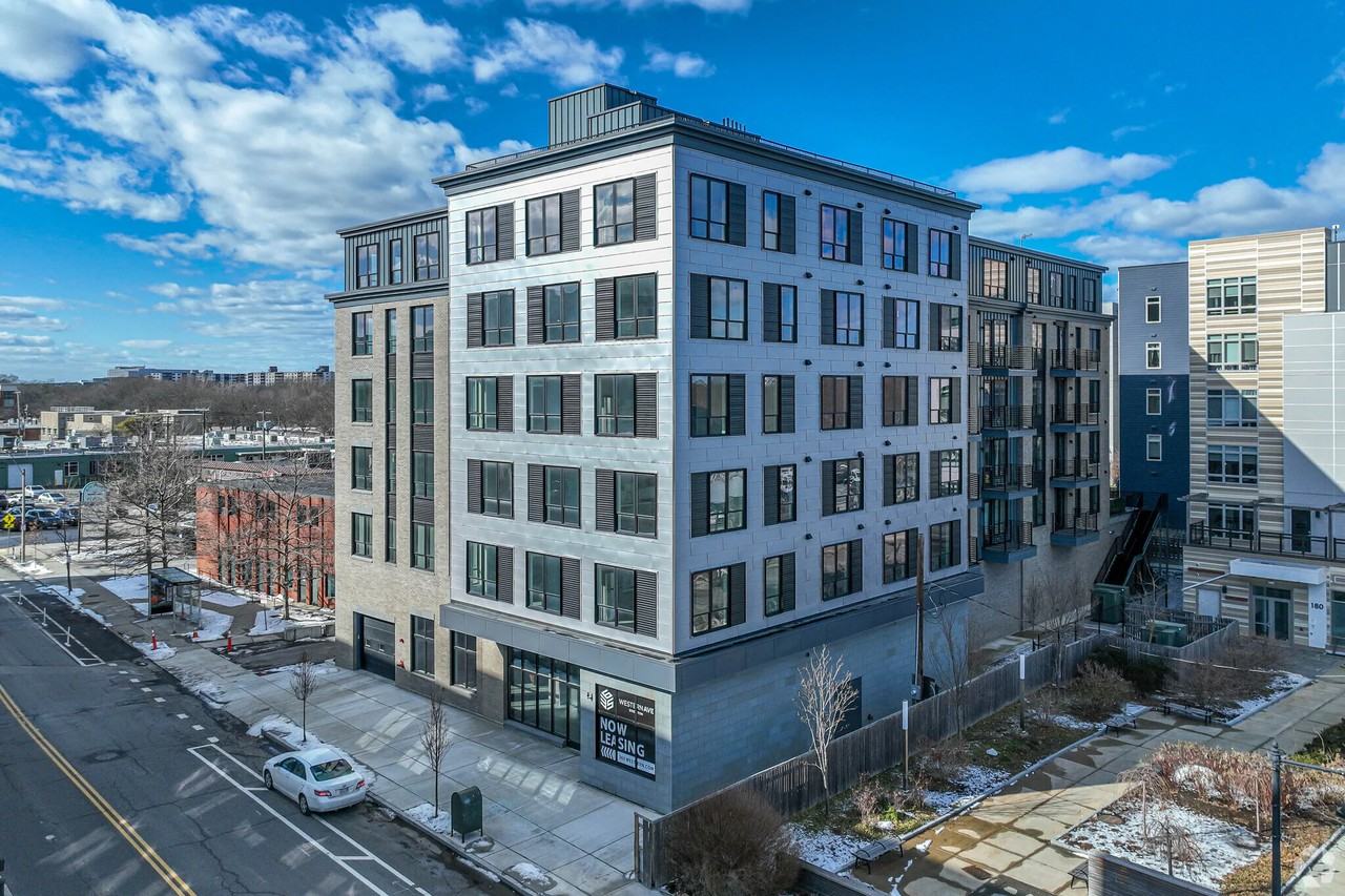 Western Ave. & Telford St #211 - Photo 3 of 3