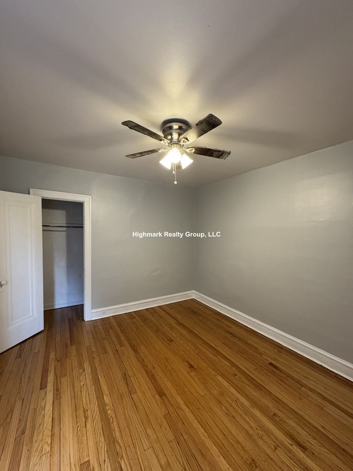 3442 W Foster Ave #1OS - Photo 7 of 13