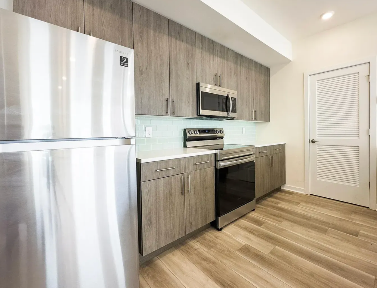 Modern Apartments in Old Kensington - Photo 6 of 19