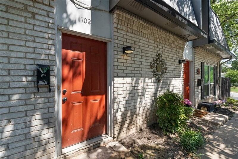1703 Coronado Hills Dr #102 - Photo 4 of 41