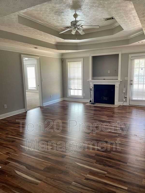22 Cotton Ct - Photo 3 of 43