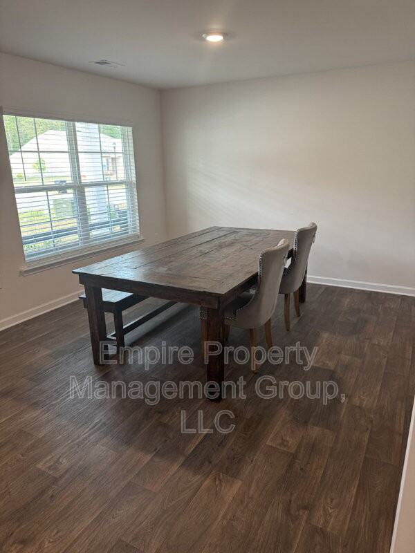 261 Carrington Dr - Photo 2 of 21