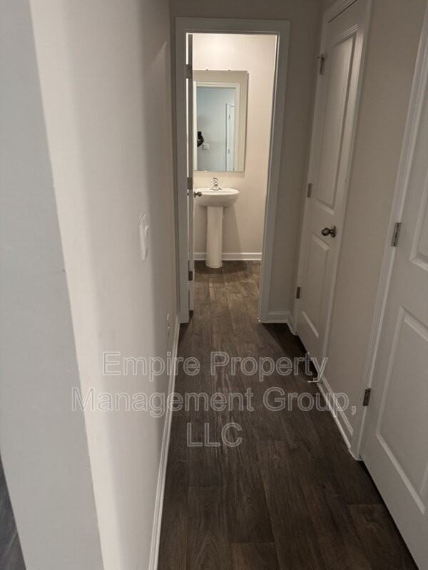 261 Carrington Dr - Photo 5 of 21