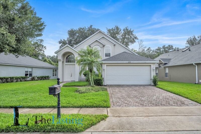 2872 Spring Heather Pl - Photo 2 of 31