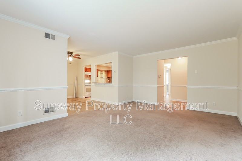 123 Echelon Road - Photo 3 of 15