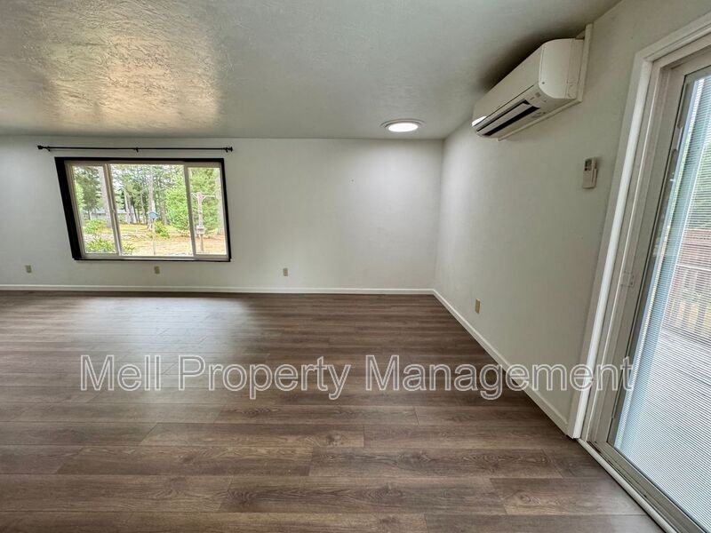 261 E Saint Andrews Dr - Photo 3 of 13