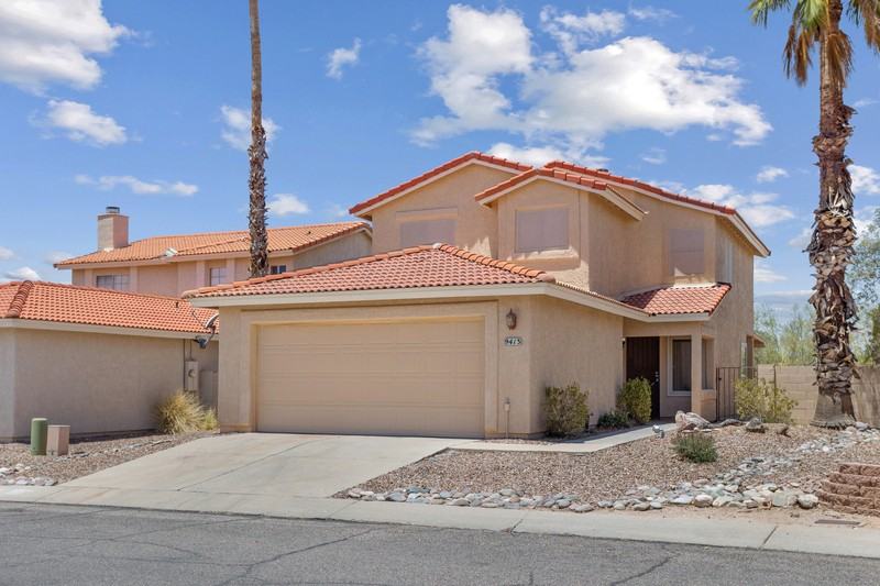 9413 N Albatross Dr - Photo 3 of 34