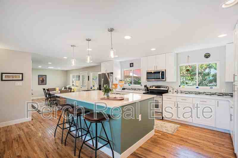 8192 E Oxford Dr - Photo 5 of 21