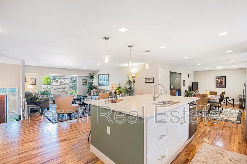 8192 E Oxford Dr - Photo 6 of 21