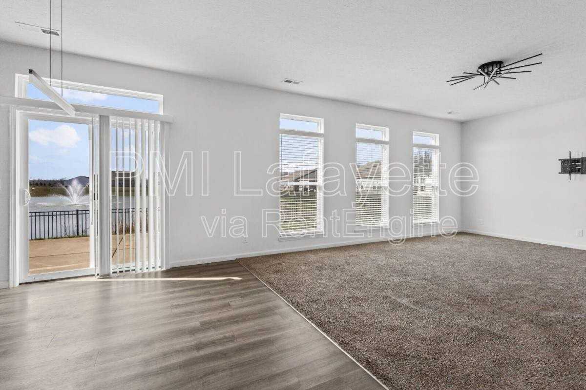 31 Wadsworth Ct - Photo 3 of 10