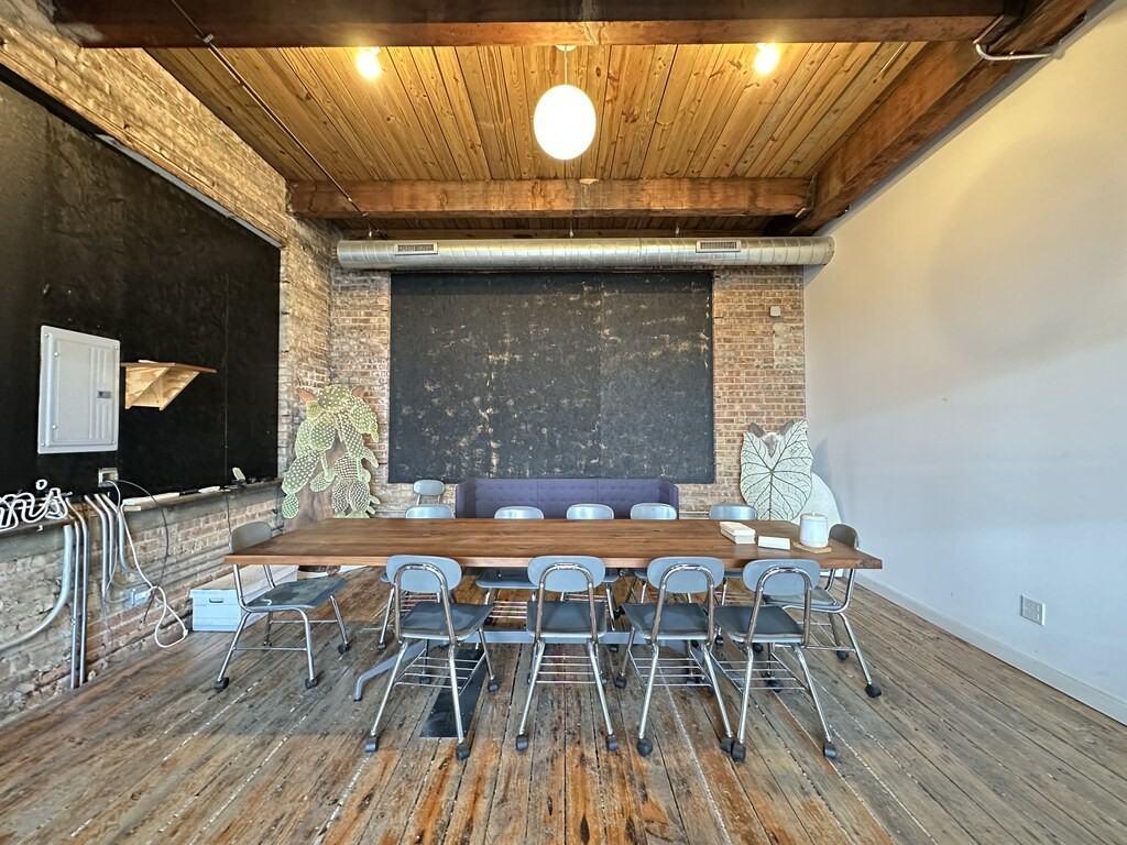 3124 West Carroll Avenue #2F - Photo 7 of 21