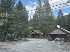 featured image of 30877 Crag View Dr