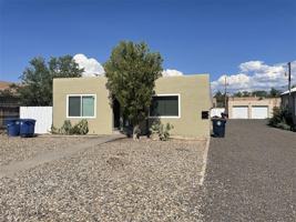 featured image of 214 Princeton Dr Se