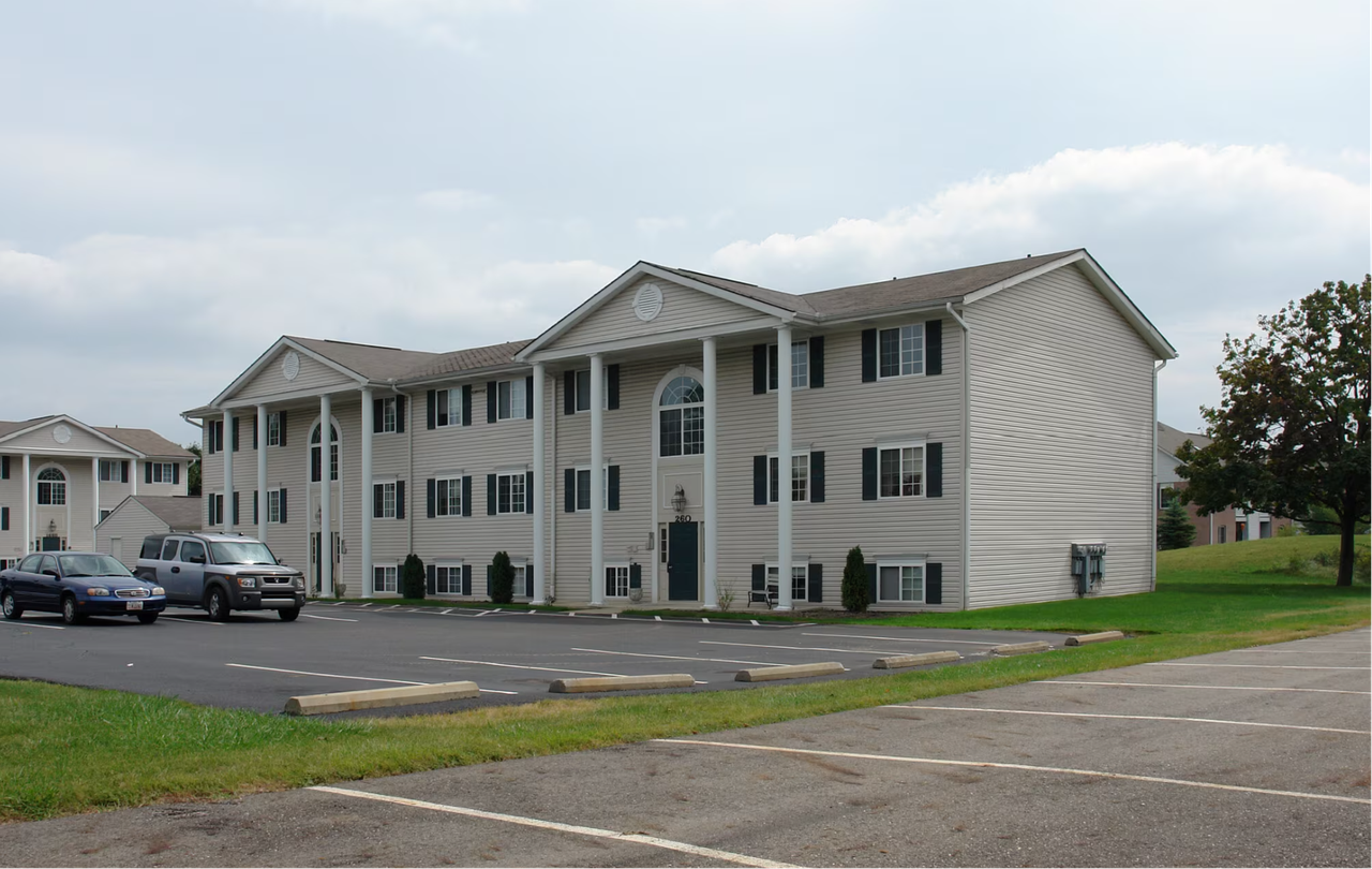 1685 Beechwood Ave Ne #1685A - Photo 2 of 20