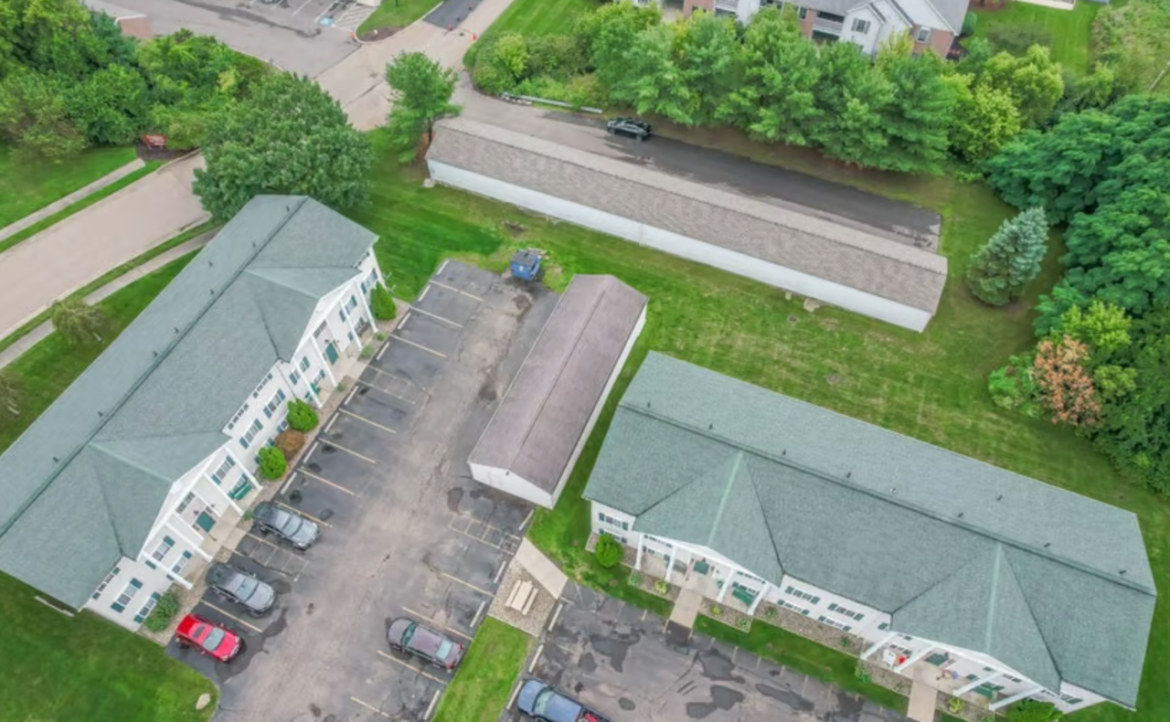 1685 Beechwood Ave Ne #1685A - Photo 3 of 20