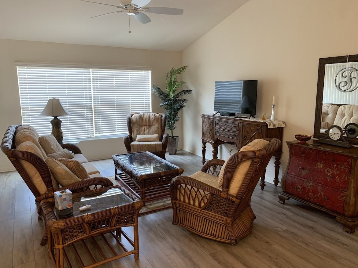 3064 Gulfport Court - Photo 4 of 26