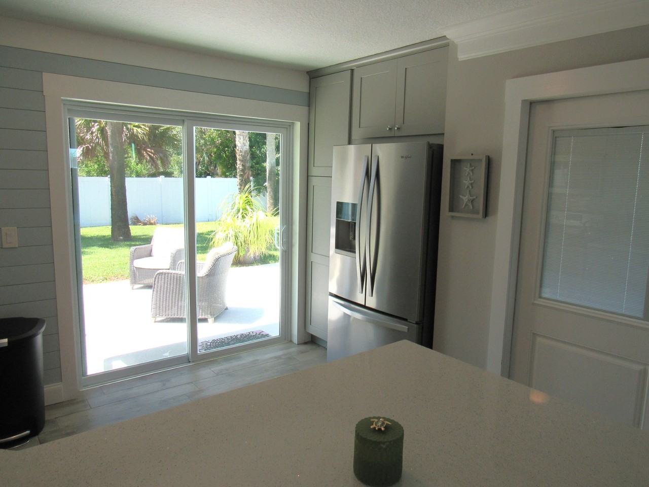 16 Hillside Dr - Photo 5 of 13