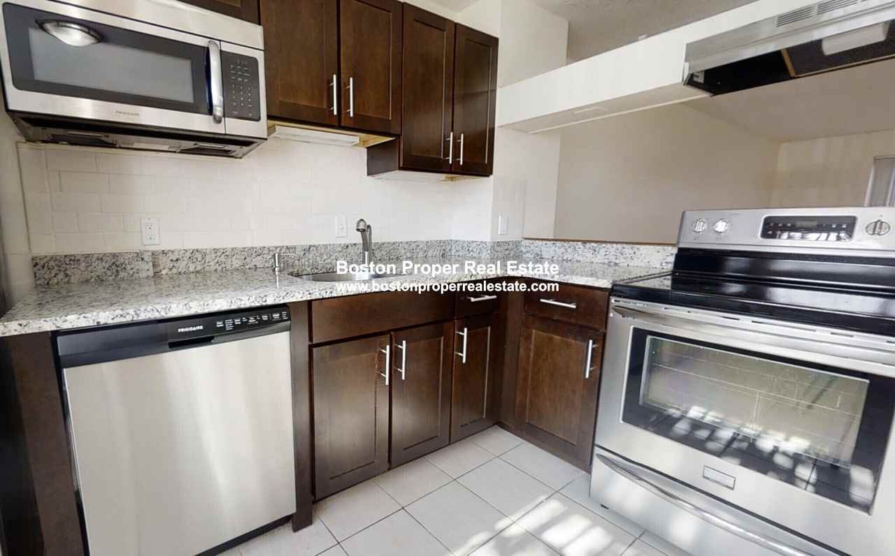 148 N Beacon St #B2 - Photo 2 of 13